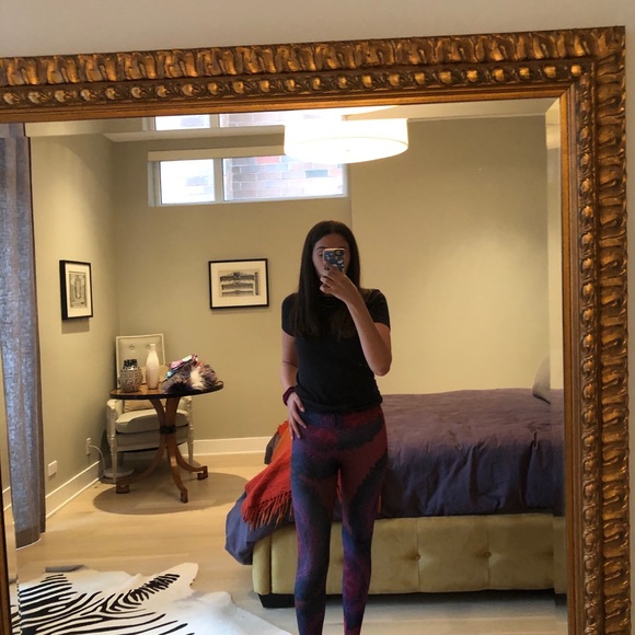 Funky Pattern Leggings - Picture 2 of 5